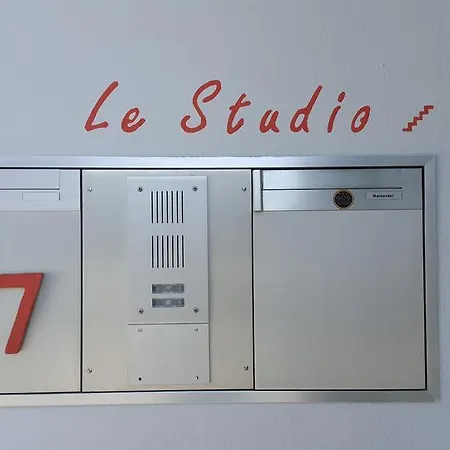 Le Studio 아파트 *